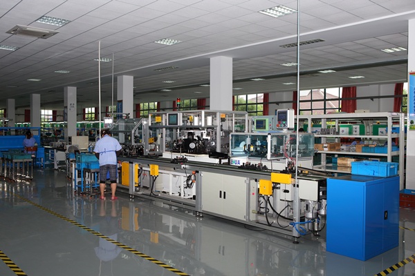 Jiangnan Yifan Motor Co., Ltd Photo 8