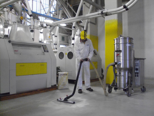 Delfin Vacuums Photo 3
