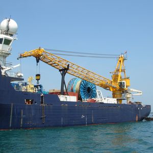 башенный кран для использования в открытом море