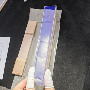 оптическое окно квадратная пластина