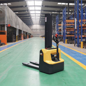 электрический штабелер 1