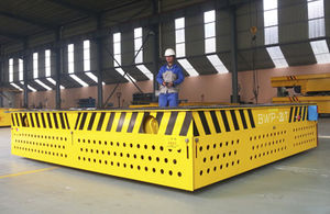 AGV для разгрузочно-погрузочных работ