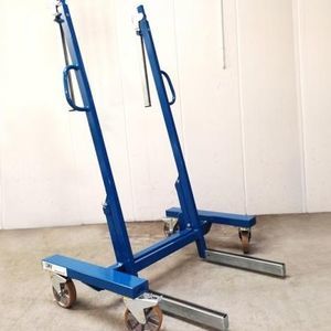 операторский кран для панелей