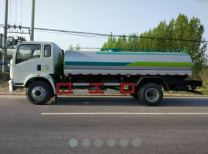 грузовик-цистерна для воды
