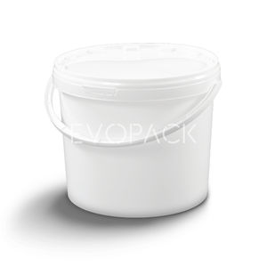 ведро из пластика