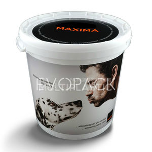 ведро из пластика