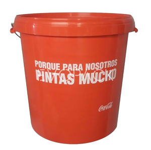 ведро из пластика