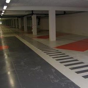 противоскользящая краска / жидкость / из полиуретана / для напольного покрытия