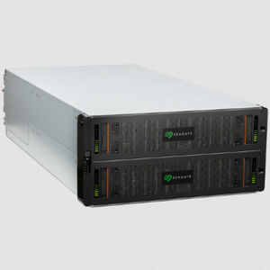 массив хранения данных SSD