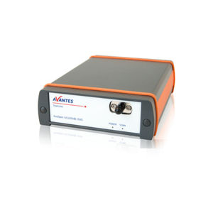 спектрометр UV-Vis-NIR