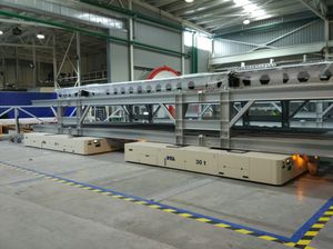 AGV для разгрузочно-погрузочных работ 1