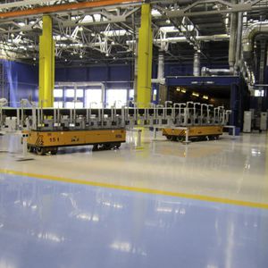 AGV для разгрузочно-погрузочных работ 1