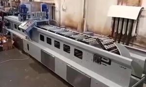 полуавтоматическая установка для производства капкейков