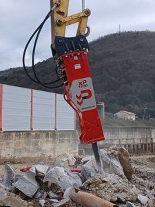 гидравлическая камнедробилка