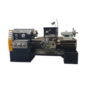 традиционный токарный станок 1