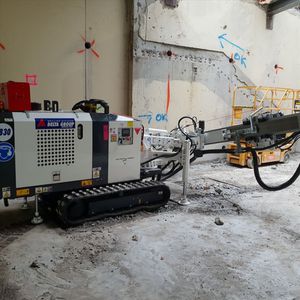 буровая установка для укрепления туннеля