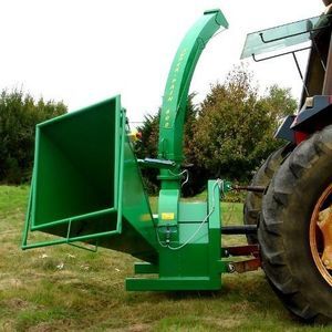 стационарный измельчитель веток