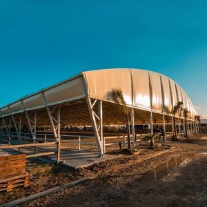 сельскохозяйственная палатка