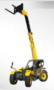 телескопический вилочный погрузчик