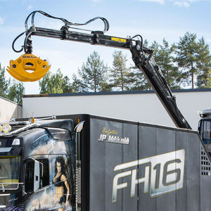 башенный кран на грузовике