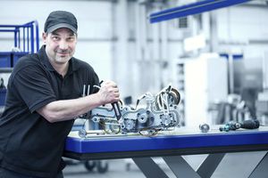 система горячих каналов для использования в автомобилях