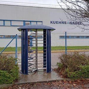 турникет в полный рост 1