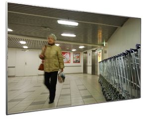 зеркало для обеспечения безопасности