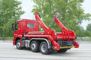 грузовой автомобиль ковш