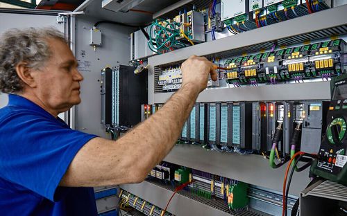 Электрический шкаф для управления - NATUS GmbH & Co. KG - по индивидуальному заказу