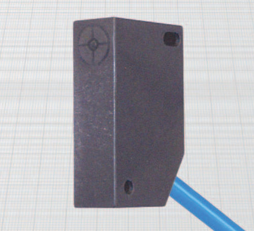 Индуктивный бесконтактный датчик - DCT/4700A - BDC ELECTRONIC S.r.l. - электромагнитный / прямоугольный / NAMUR