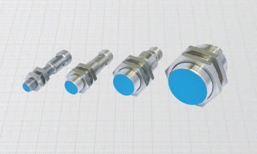 Индуктивный бесконтактный датчик - DSA8/4309KS  - BDC ELECTRONIC S.r.l. - цилиндрический / M30 / M18