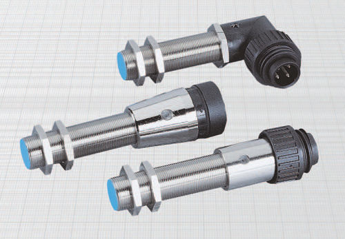 Индуктивный бесконтактный датчик - AC18/4209S - BDC ELECTRONIC S.r.l. - цилиндрический / M18 / 240 VAC