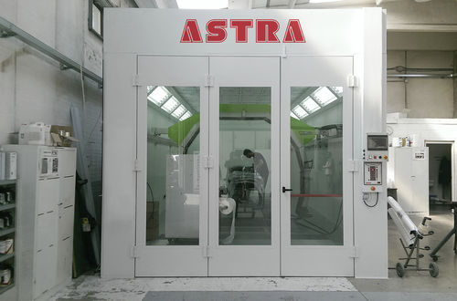 Закрытая окрасочная кабина - 4 series - ASTRA - для транспортных средств / с фильтром / автоматическая