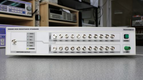 Сверхточный декадный магазин - 3000HR - TRANSMILLE - повышенные напряжения / сопротивления