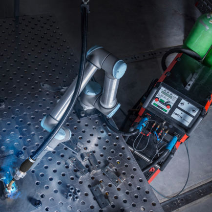 Роботизированный станок для сварки - Cobot - Lorch Schweißtechnik GmbH