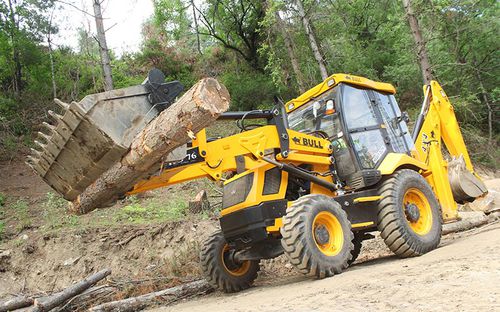 Шарнирный экскаватор-погрузчик - BULL HD 100 - BULL MACHINES PVT LTD - дизельный