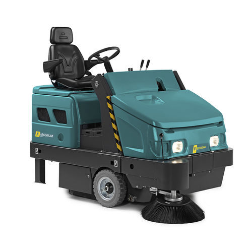 Автономная подметальная машина - MAGNUM - Eureka Floor Cleaning Machines - электрическая / с тепловым двигателем / для наружного применения