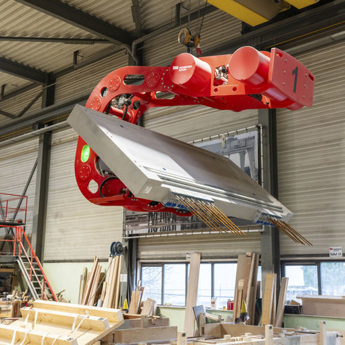Вакуумный опрокидыватель - T-series: T180 - Aerolift Industrials B.V. - 180°