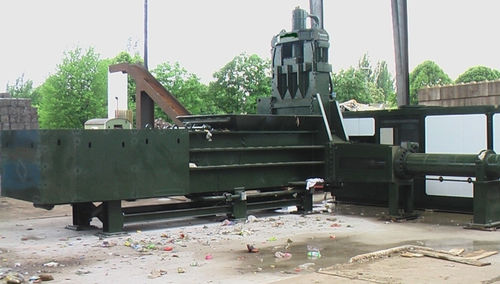 Упаковочный пресс для металлолома - SP-350 - Bronneberg - горизонтальный / с загрузкой сверху / высокоскоростной