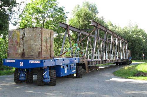 Шестиосная самоходная тележка - SPMT PowerHoss - SCHEUERLE Fahrzeugfabrik GmbH - компактная