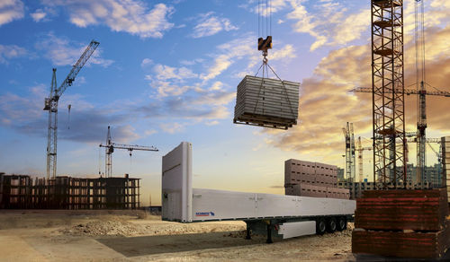 Прицеп платформа - S.PR BAU - Schmitz Cargobull - для товаров / двухосный / буксируемый