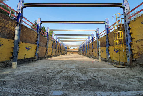 Система траншейной крепи из стали - 800 - SBH Tiefbautechnik