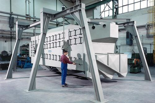 Грубое сито для деревообрабатывающей промышленности - JUMBO - ALLGAIER PROCESS TECHNOLOGY - для промышленности / вибрационное линейное / для сыпучих материалов