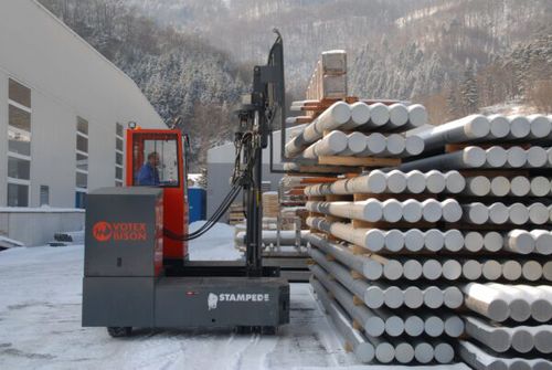 Электрическая боковая подъемная тележка - STAMPEDE - BULMOR industries - с местом для сидения водителя / для внешнего использования / для разгрузочно-погрузочных работ