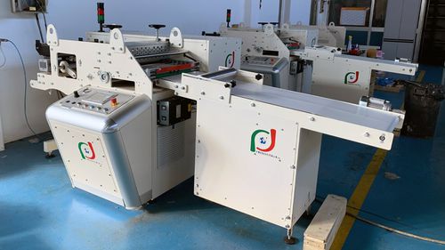 Станок для резки с термоусадочной трубкой - FADA ITALIA SRL - с вращающейся пластиной / для пластиковых материалов / для пленки