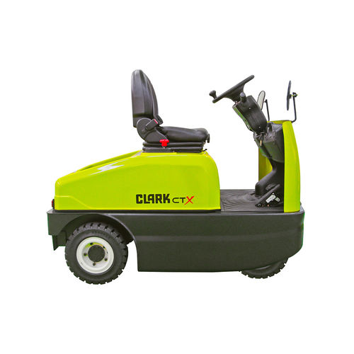 Электрический трактор - CTX series - CLARK Material Handling - 3-колесный / с местом для сидения водителя / для буксировки