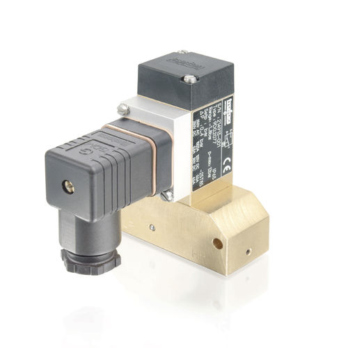Сильфонный прессостат - PSTD 9D0 - Trafag AG sensors & controls - дифференциальный / с защитой / IP65