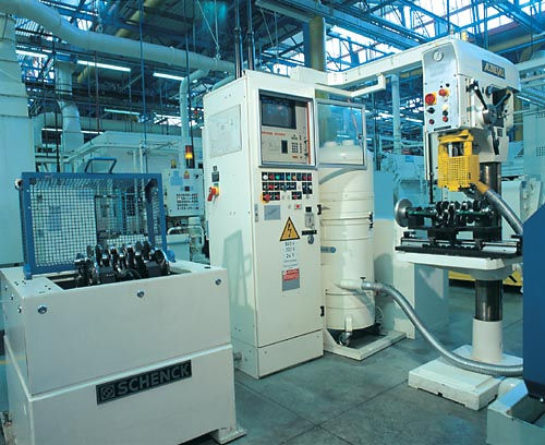 Горизонтальный стабилизатор - EBTK series - SCHENCK RoTec GmbH - динамический / для коленчатого вала / автоматический