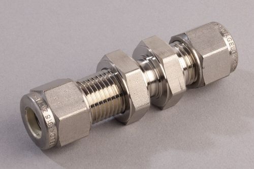 Пневматический фитинг - 09V7020 - M&C TechGroup Germany GmbH - резьбовой / из нержавеющей стали / переходник