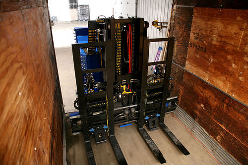 AGV - SmartLoader® - Daifuku webb